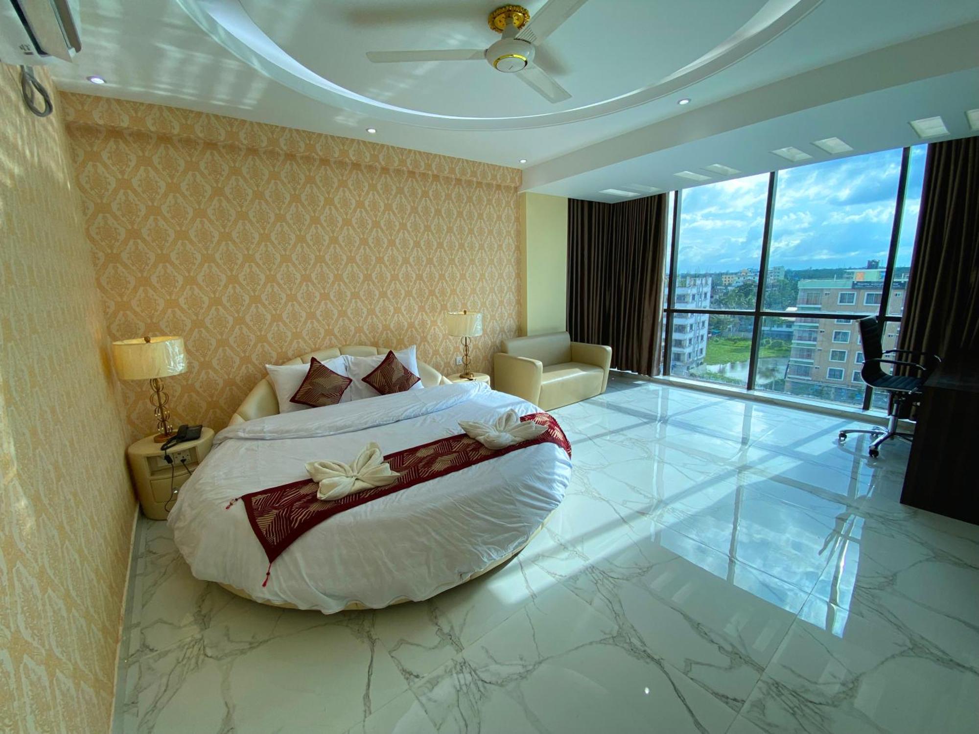Hotel Valentino Noakhali Esterno foto