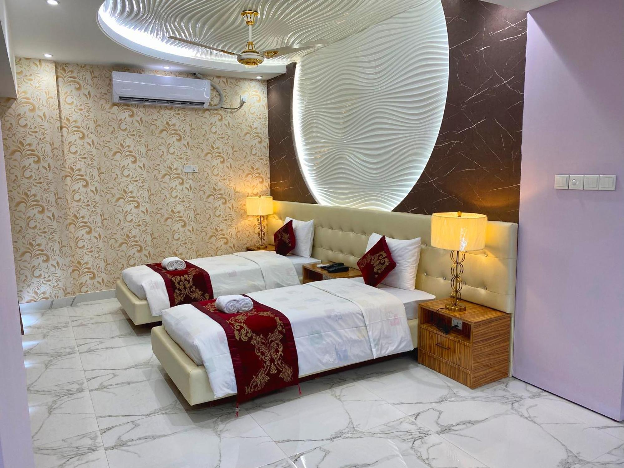 Hotel Valentino Noakhali Esterno foto
