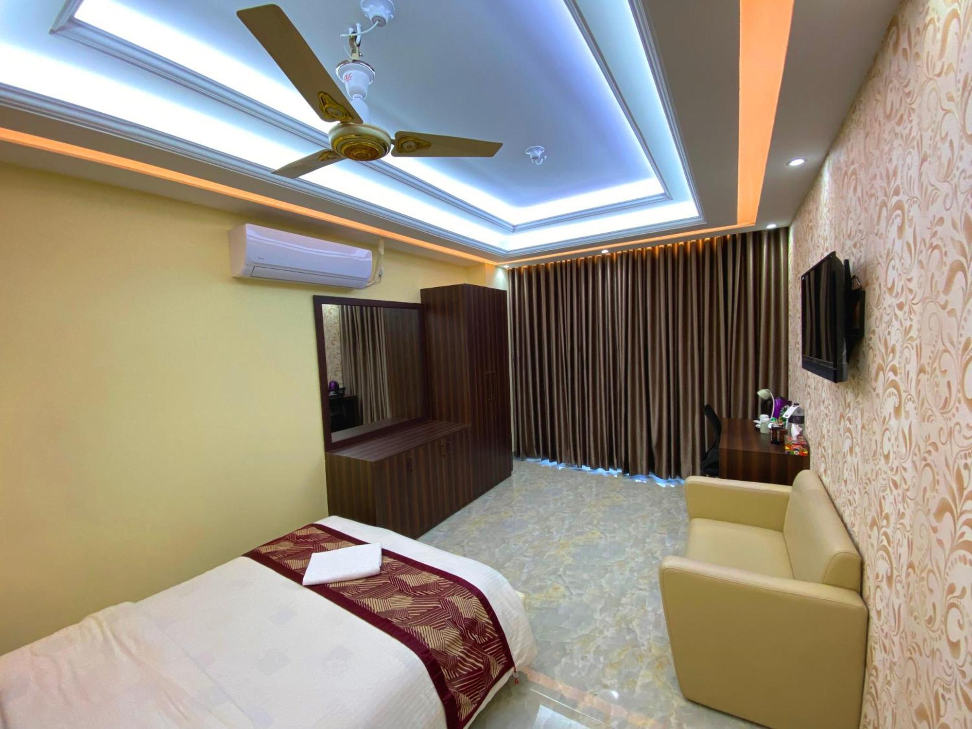 Hotel Valentino Noakhali Esterno foto